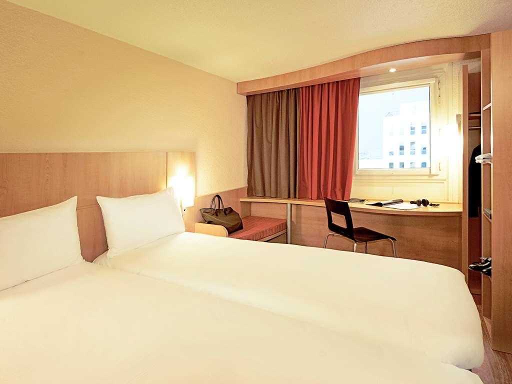 Hotel Ibis Nancy Centre Gare Et Congres Habitación foto